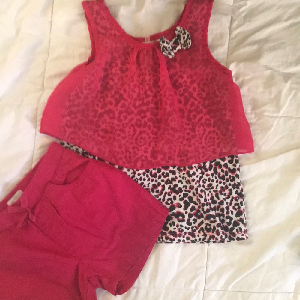Healthrex Child’s top with matching shorts